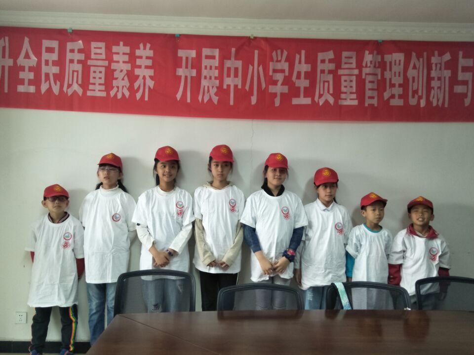 小組合影.jpg